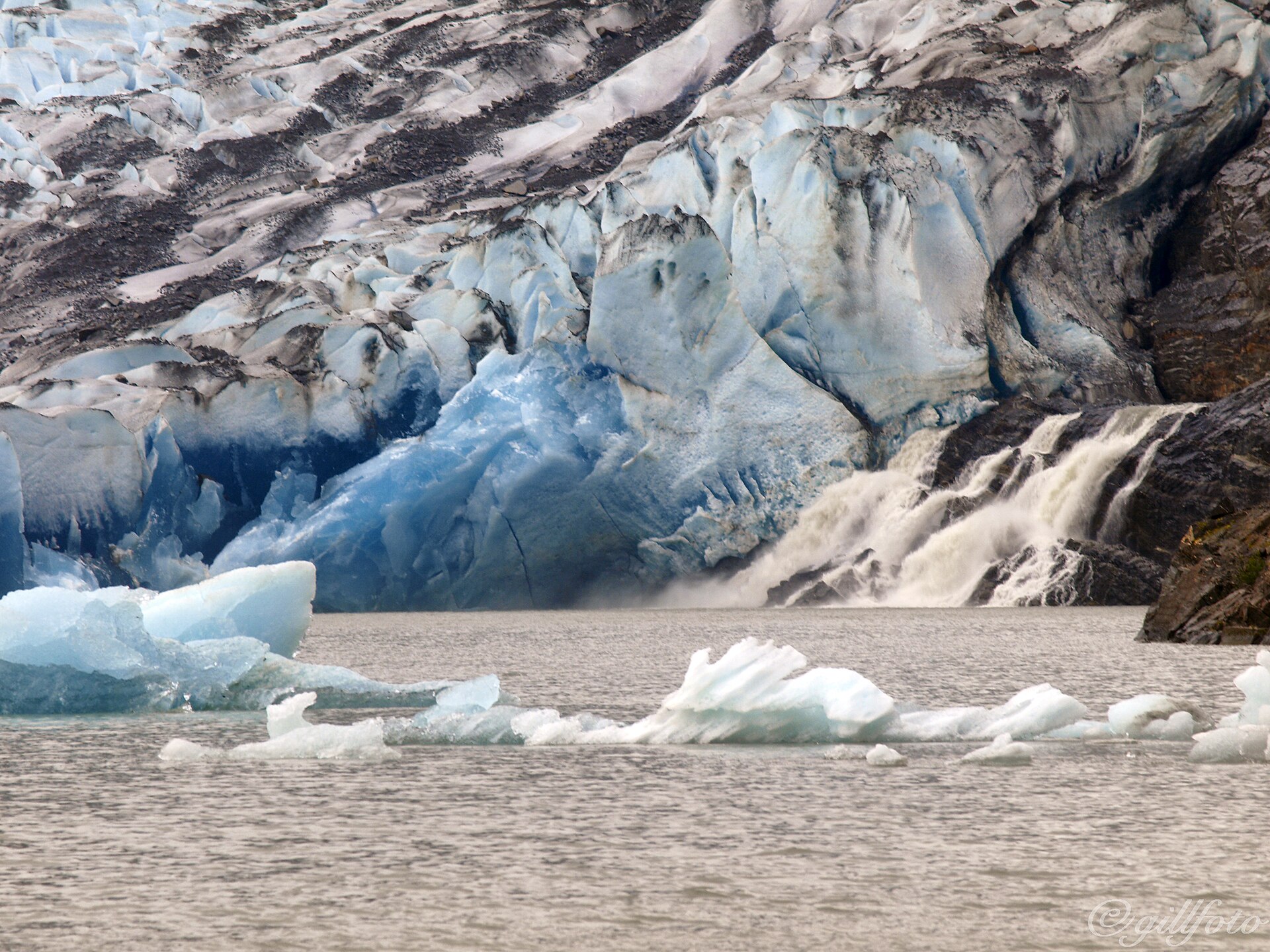 Mendenhall Glacier Visitor Center view